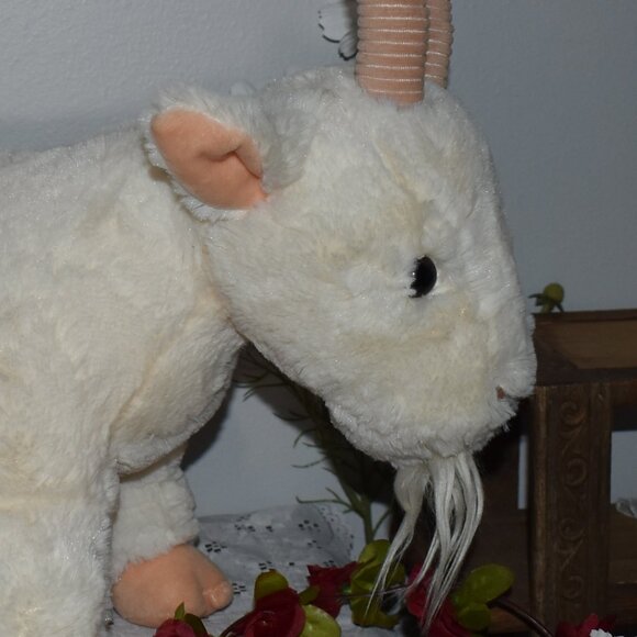 Vintage Cream Billy Goat Plush Stuffed Animal Large 16in - Picture 8 of 11